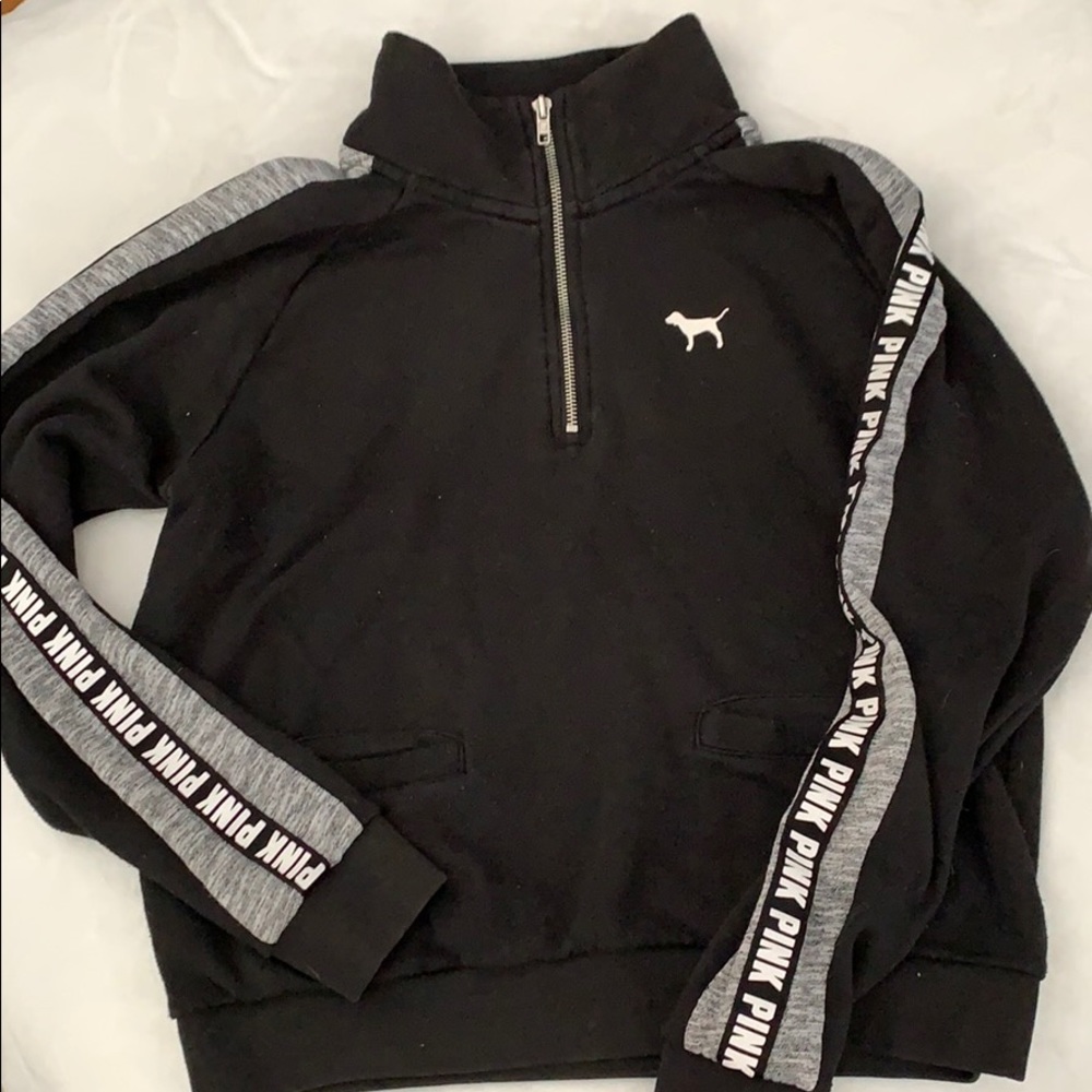 ⚫️⚪️PINK XS SWEATSHIRT ⚪️⚫️